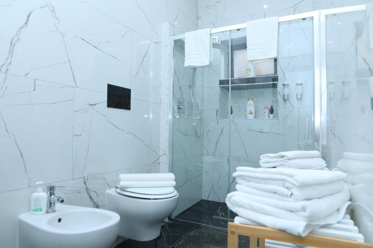 Santi House Apartment Catania Bagian luar foto