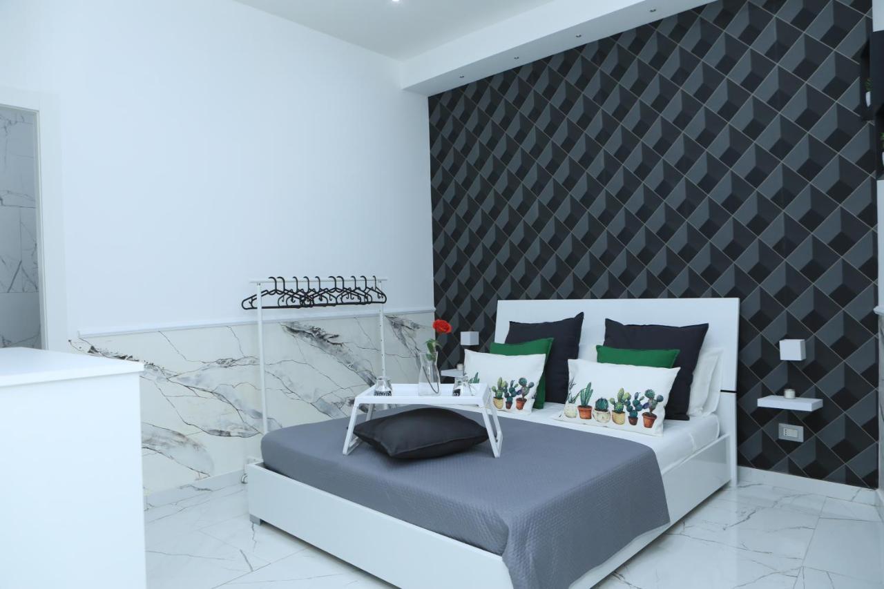 Santi House Apartment Catania Bagian luar foto