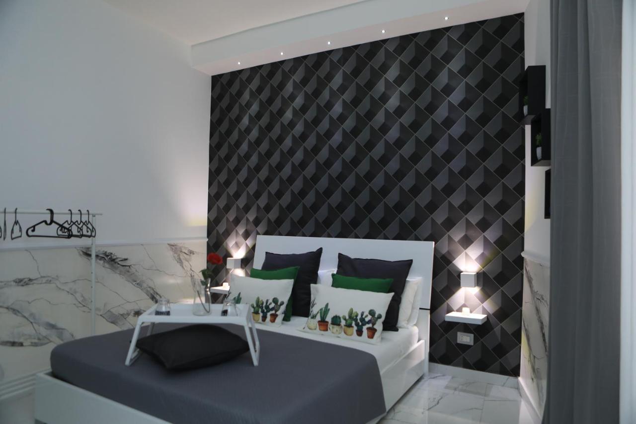Santi House Apartment Catania Bagian luar foto